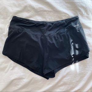 Hind Active Shorts
